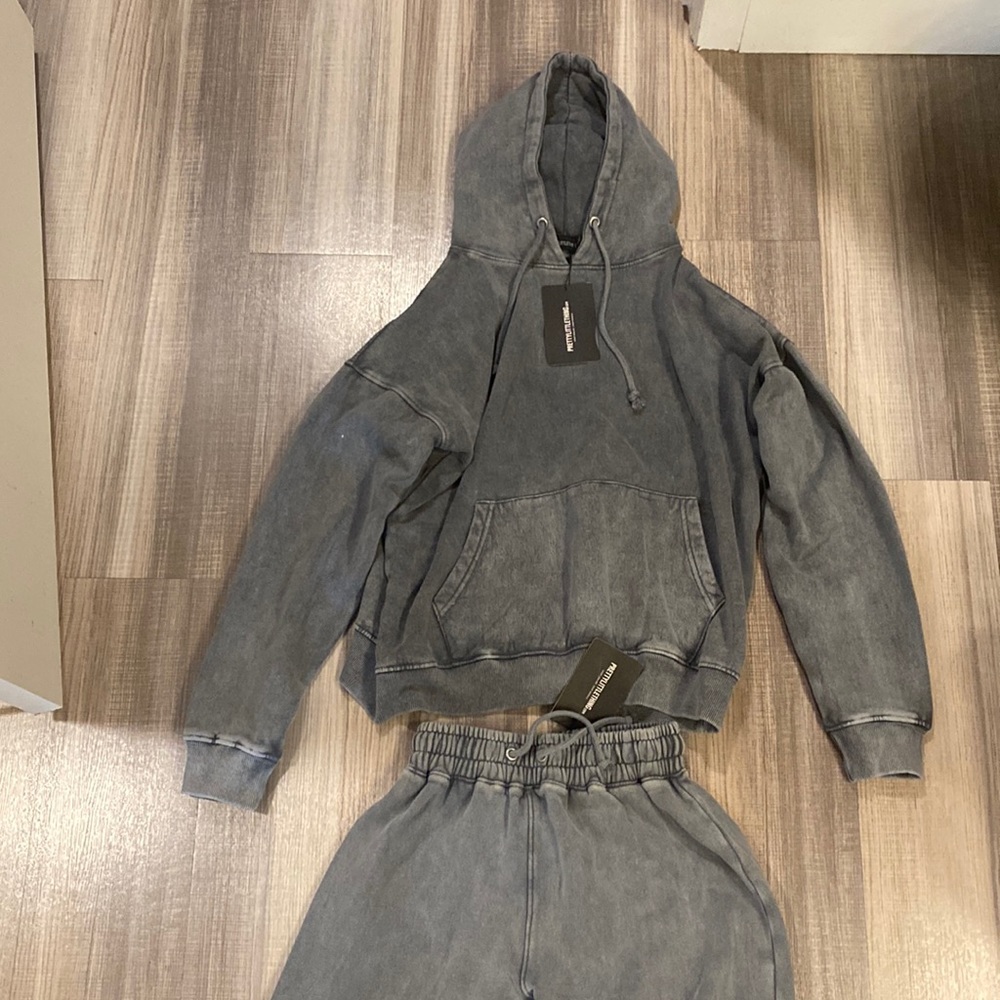 Acid wash jogger set